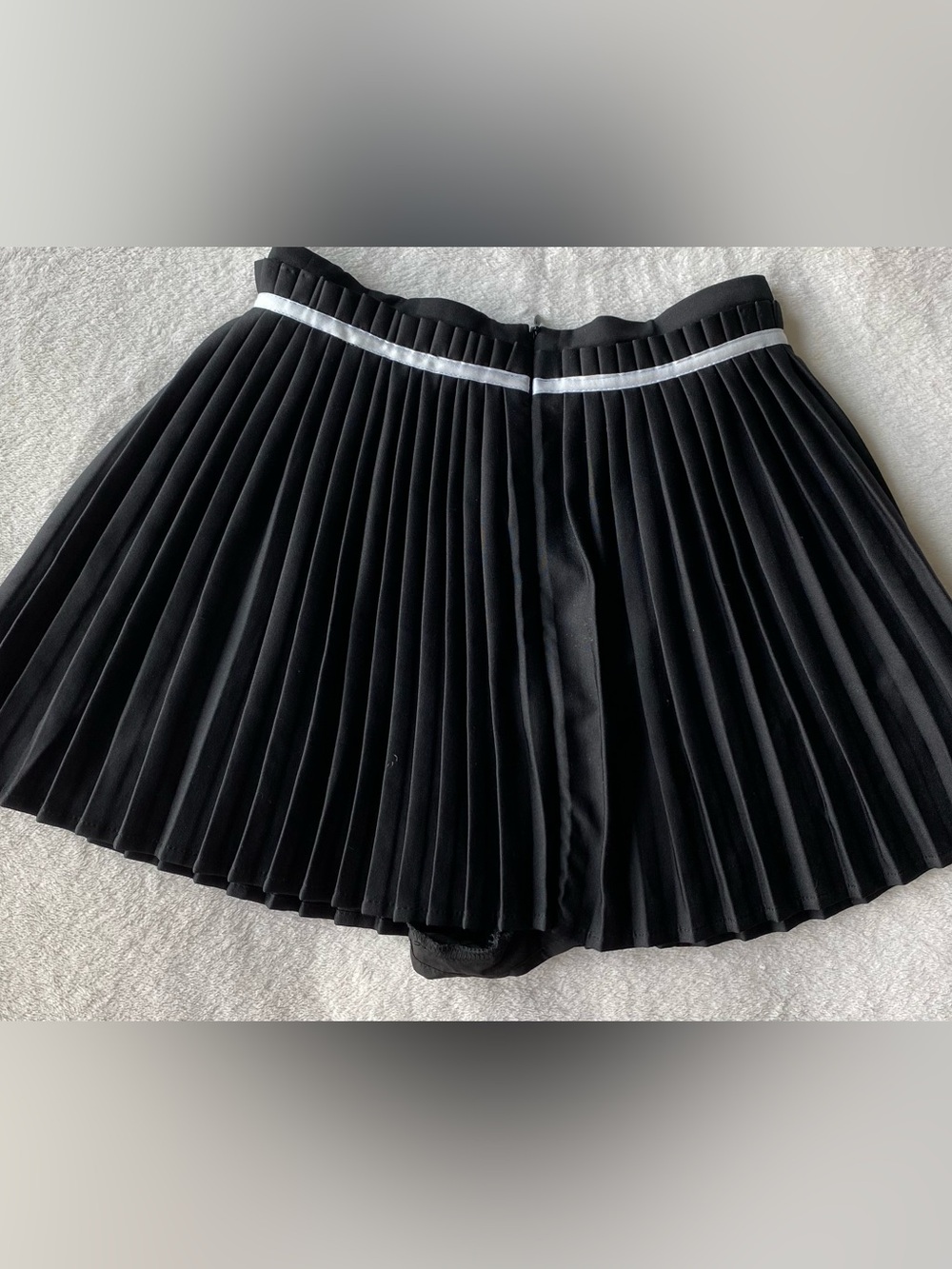 Noey Homm pleated mini skirt skort black with white bow size XS/Small - Picture 9 of 14